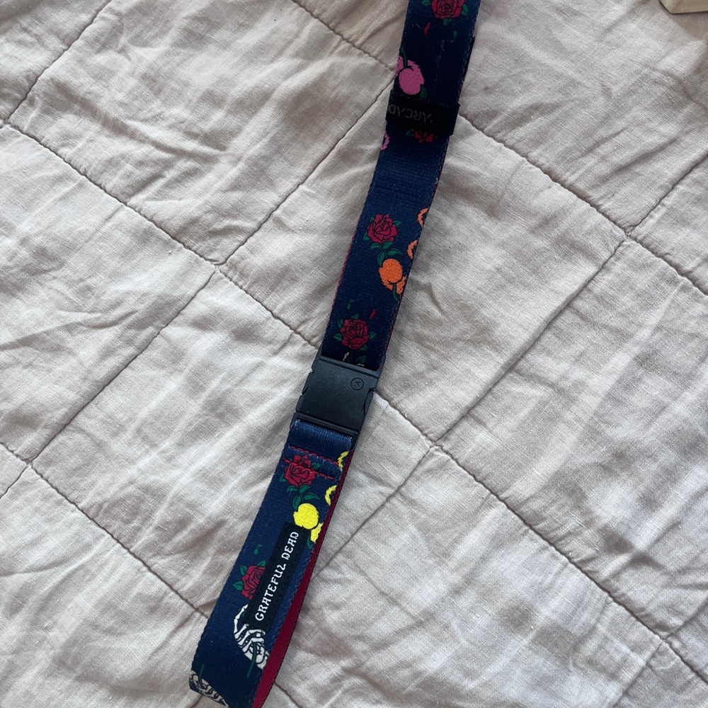 Arcade Blue and Red belt Grateful Dead with Playful Design